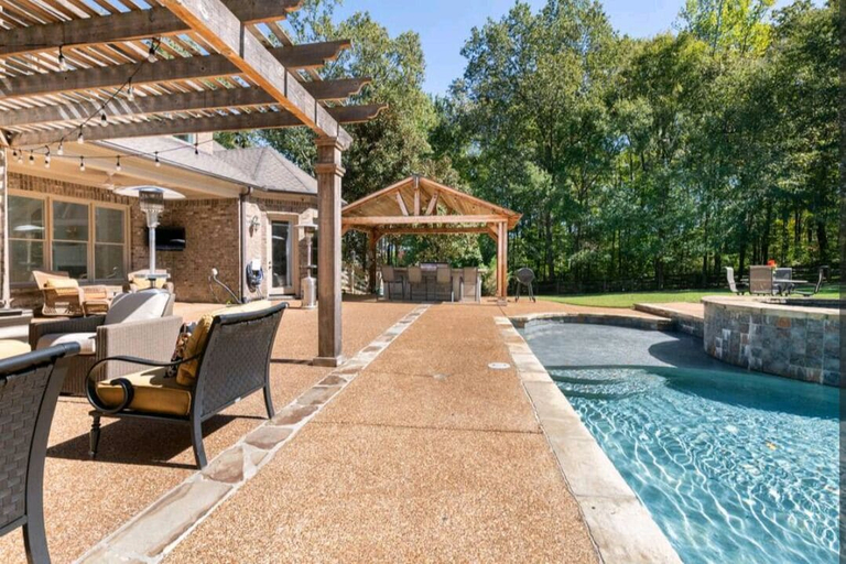 Sport & Beauty 3, Tennessee Modern Manor, Fayette