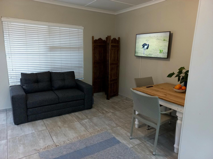 Food & Drinks, Lazy Days Apartments - Jeffreys Bay, Cacadu