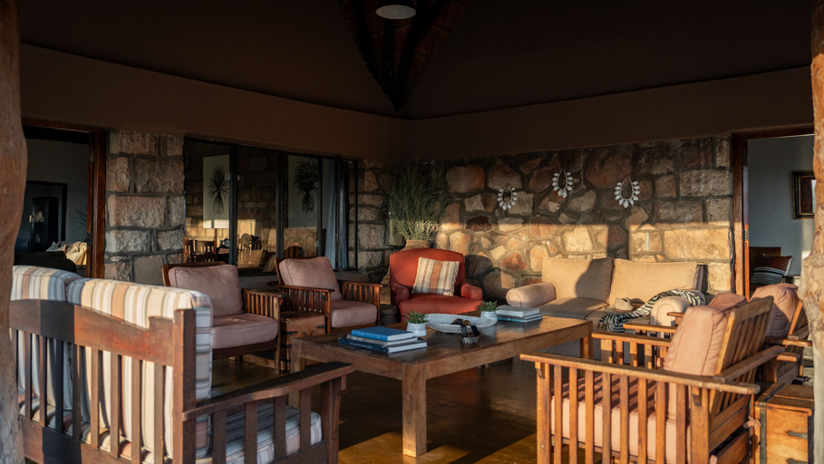 Food & Drinks 4, Shalimpo Safari Home - Mashatu Game Reserve, Tuli