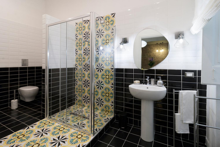 Bathroom 3, Limoncello Rooms, Salerno