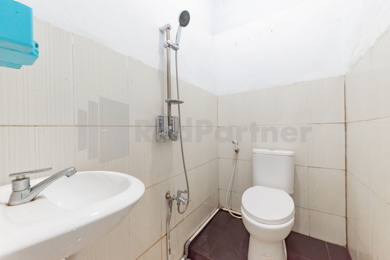 Bathroom 3, Pondok Tasyiq Syariah RedPartner, Tasikmalaya