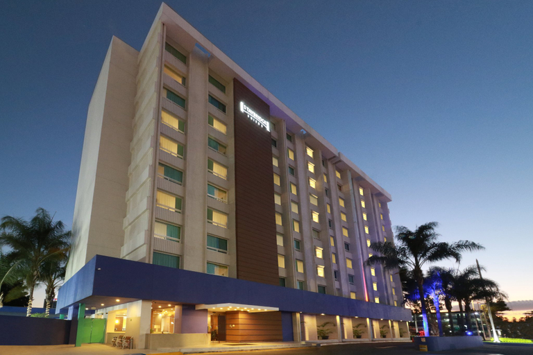 Exterior & Views 2, Staybridge Suites GUADALAJARA EXPO, Zapopan