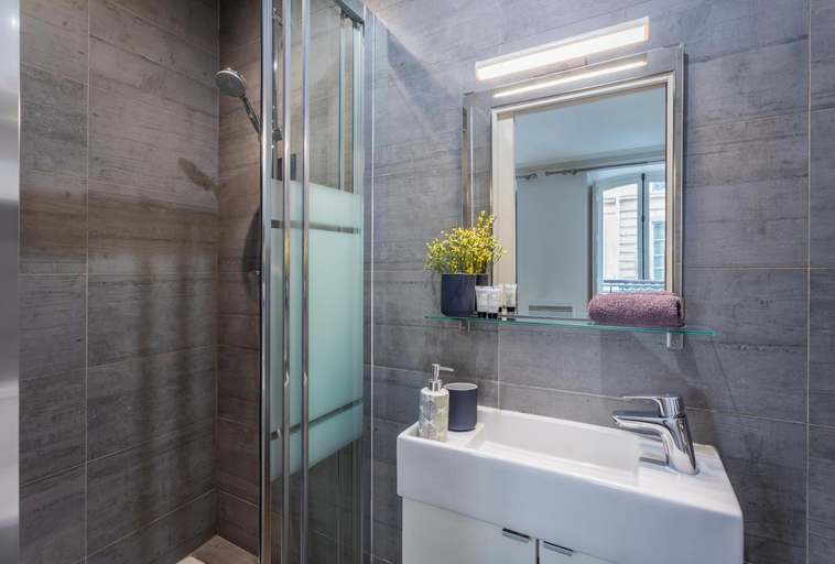 Bathroom 3, Résidence Bergère - Apartments, Paris
