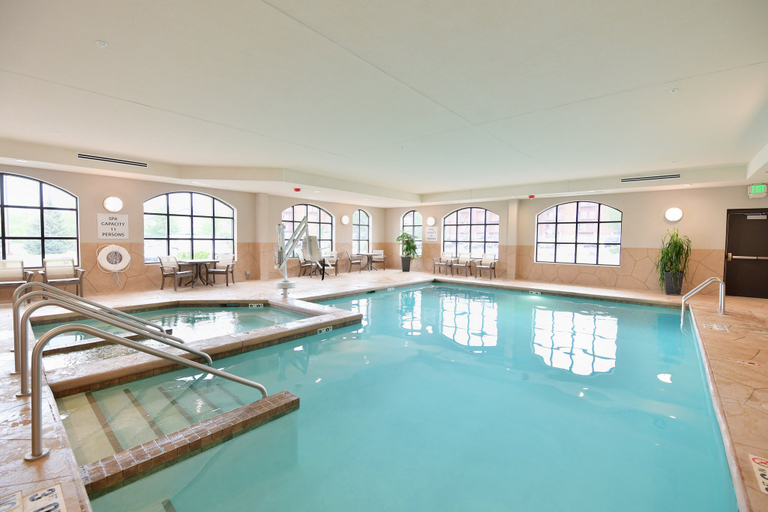 Sport & Beauty 2, Staybridge Suites WISCONSIN DELLS - LAKE DELTON, Sauk