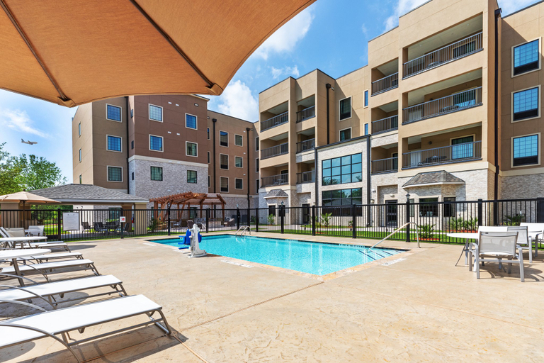 Sport & Beauty 4, Staybridge Suites IAH AIRPORT EAST, Houston