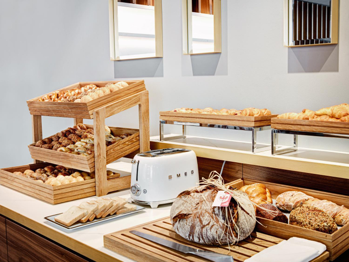 Food & Drinks 5, STAGE 12, Innsbruck