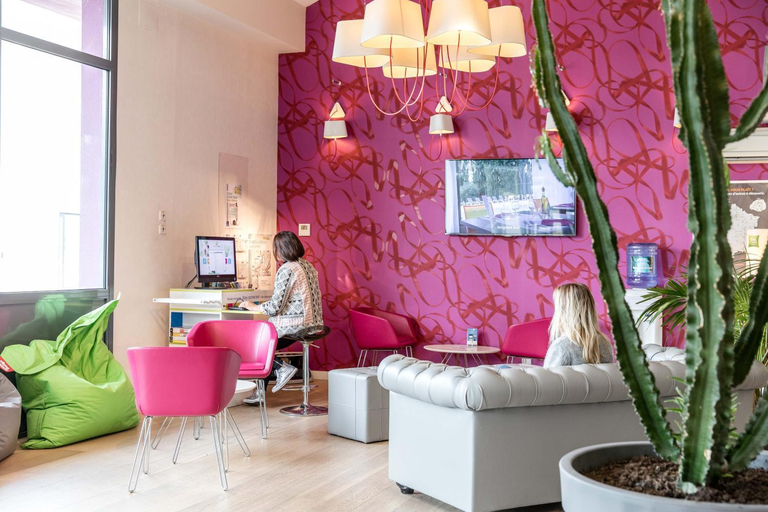 Public Area 2, Ibis Styles Rennes Saint Gregoire, Ille-et-Vilaine