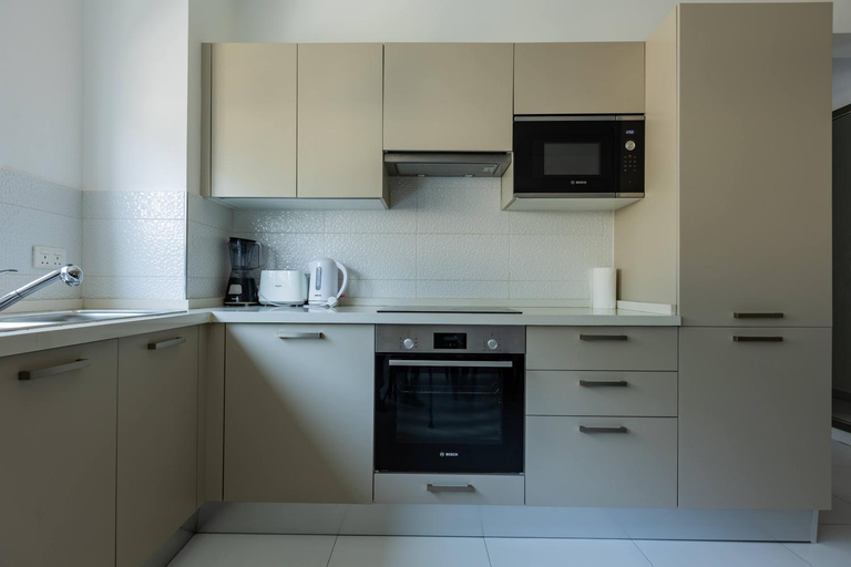 Others 4, Accra Fine Suites - Henrietta's Residences, Accra