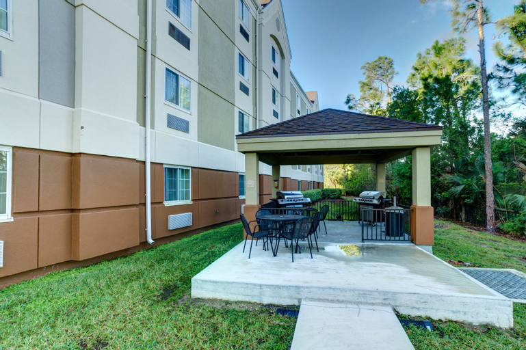 Candlewood Suites FT MYERS I-75, Lee