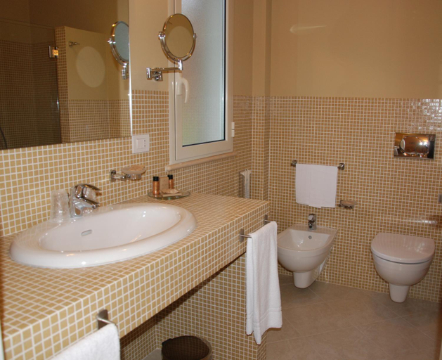 Bathroom 2, Alcantara Resort, Charming & Relaxing Hotel , Adults Only 16 plus, Messina