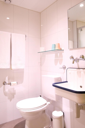 Bathroom 4
