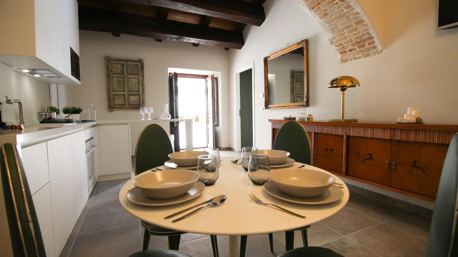 Others 4, Nel Cuore dell'Aquila BnB, L'Aquila