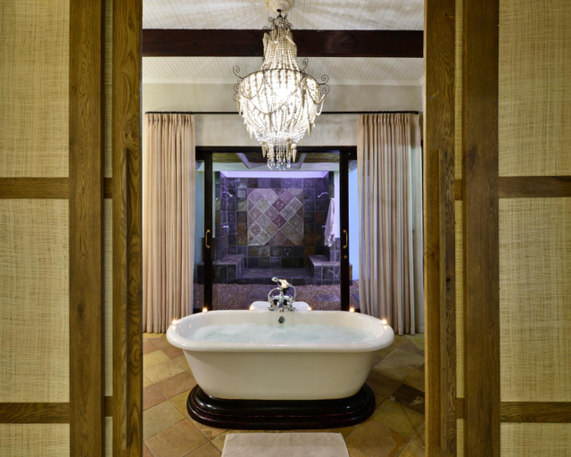 Bathroom 5, Sanbona, Overberg