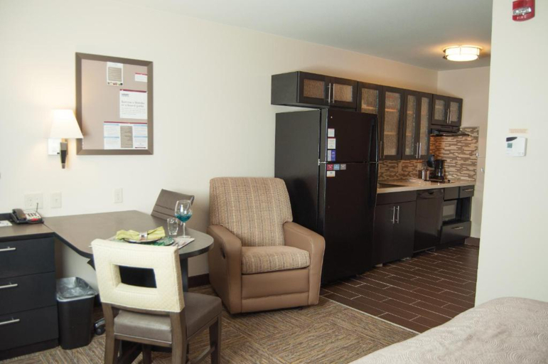 Others 5, Candlewood Suites FORT COLLINS, Larimer