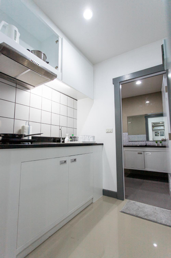 Dining Room 8