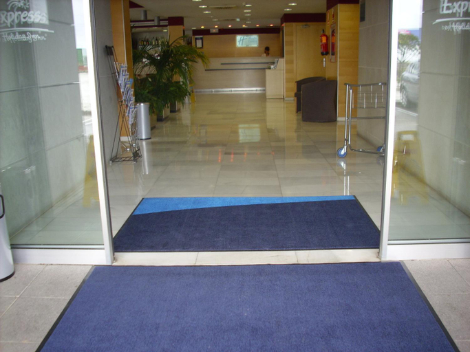 Public Area 4, Holiday Inn Express MADRID - ALCORCON by IHG, Madrid