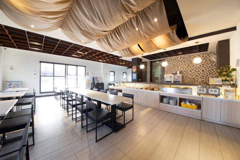 Food & Drinks 5, LI-GIN Motel, Chiayi City