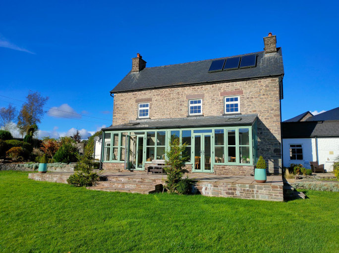 Others 5, Ty Newydd B&B, Powys