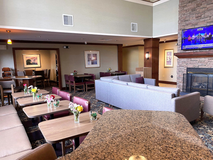 Food & Drinks 4, Staybridge Suites GREAT FALLS, Cascade