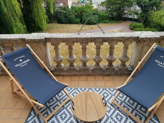 Others 5, VILLA HENRI, Aisne