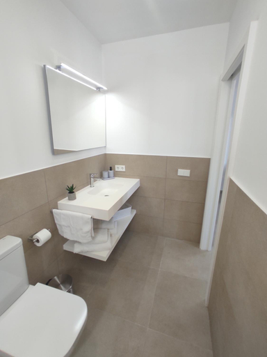 Bathroom 4, Hotel Maison Carree, Baleares