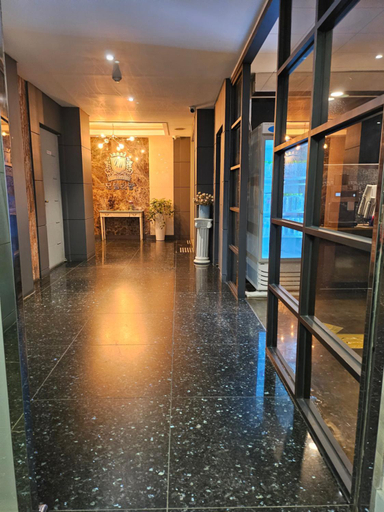 Public Area 2, Motel L'amant, Bucheon