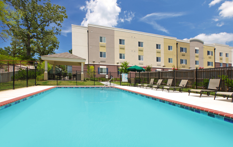 Sport & Beauty 5, Candlewood Suites HOT SPRINGS, Garland