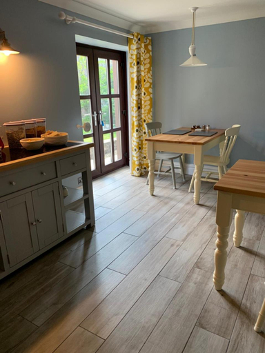 Others 5, Crawfield Grange, Aberdeenshire