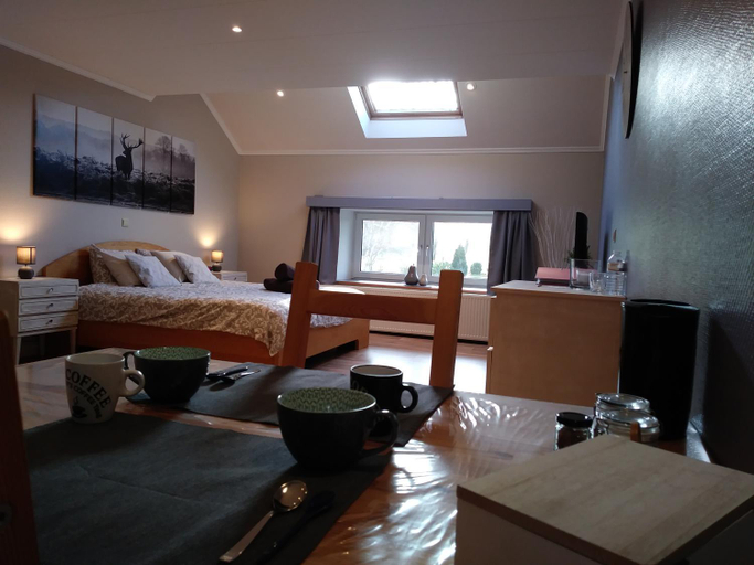 Bedroom 2, Petites-Tailles - chambre d'hotes, Luxembourg