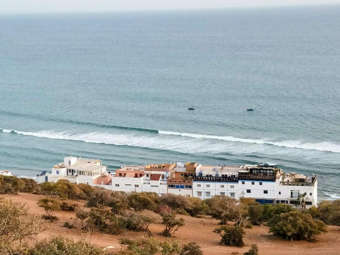 Others 3, Surf & Skate, Agadir-Ida ou Tanane