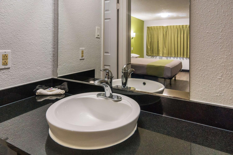 Bathroom 5, Motel 6 Irving, TX - Loop 12, Irving