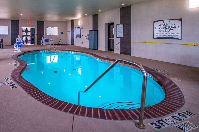 Sport & Beauty 2, Staybridge Suites LONGVIEW, Gregg