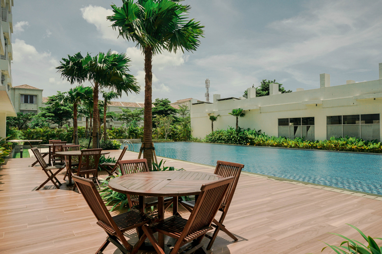 Sport & Beauty 5, Comfy and Best Deal Studio at Citra Living Apartment By Travelio, West Jakarta
