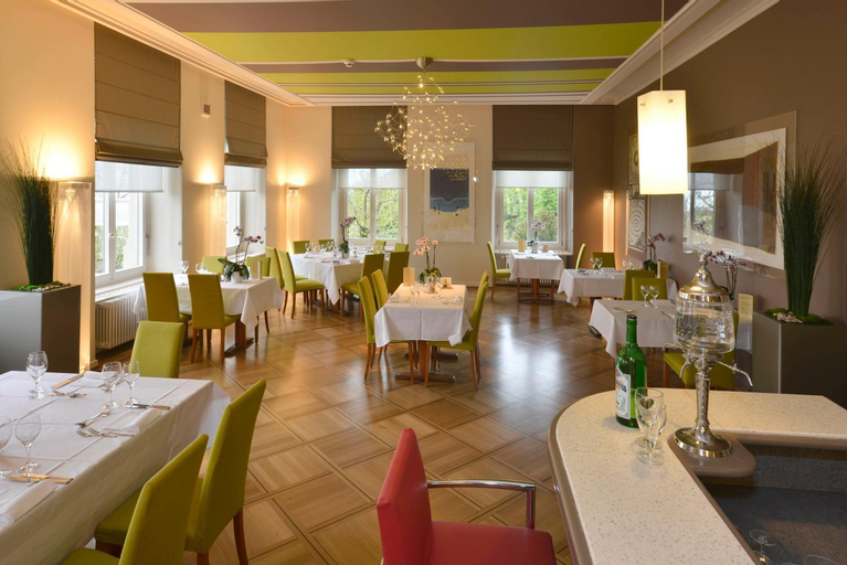 Food & Drinks 5, Hotel Alpes & Lac, Neuchâtel