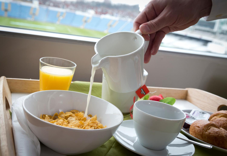 Food & Drinks 5, Headingley Stadium Hotel, Leeds