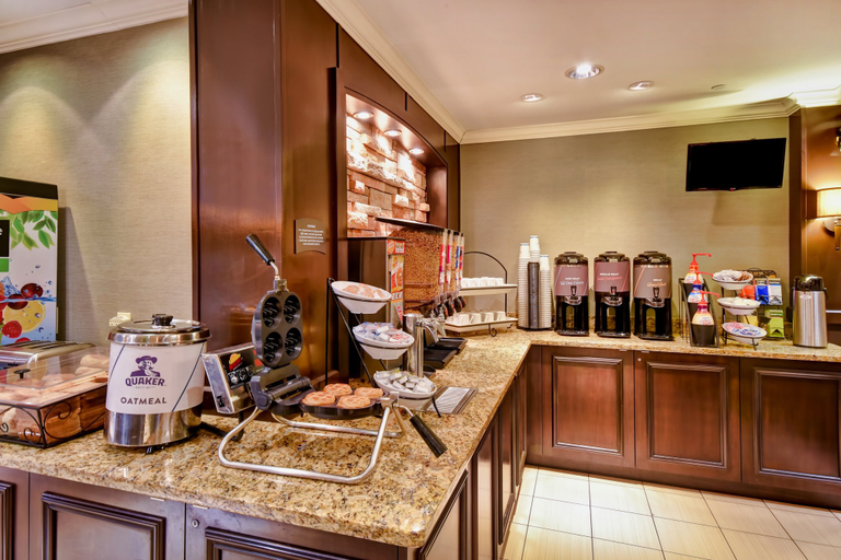 Food & Drinks 5, Staybridge Suites MIDDLETON/MADISON-WEST, Dane