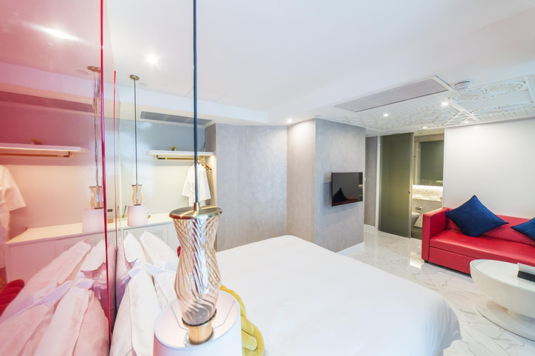 Bedroom 6