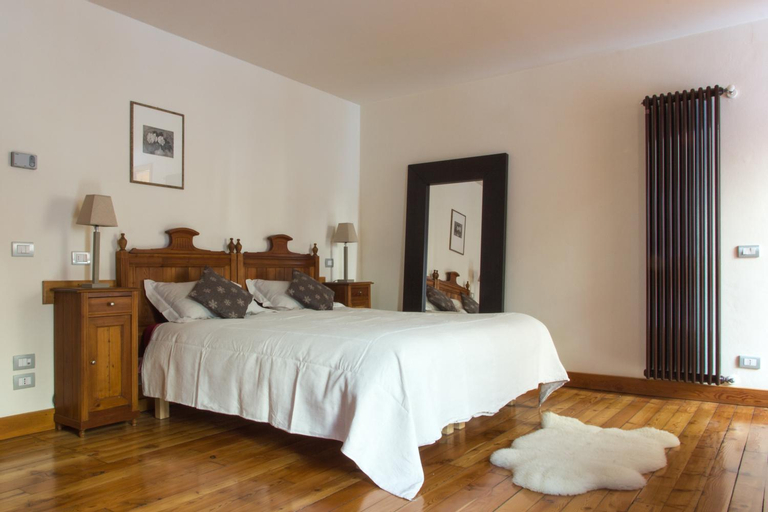 Bedroom 3, Tre Alberi Liberi, Vercelli
