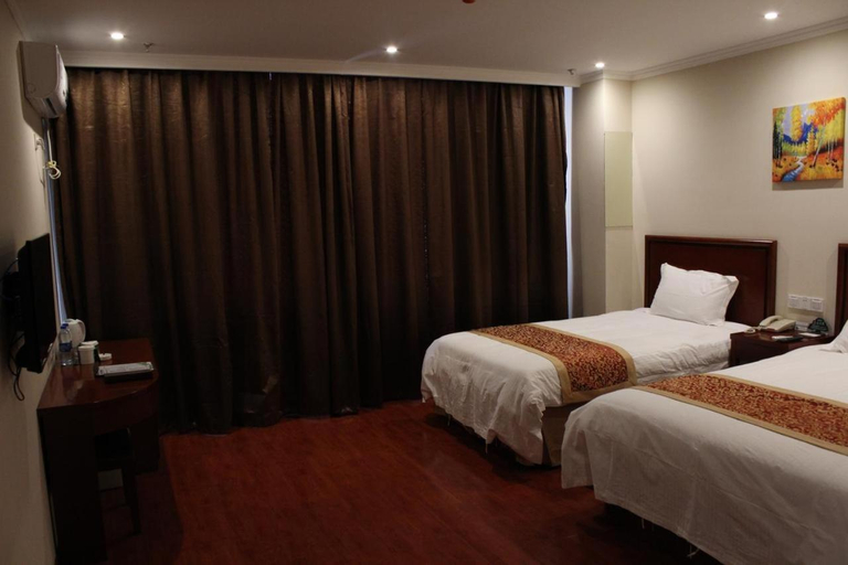Bedroom 1, VX Hotel Xuzhou Gulou District Railway Station Sanhuan Dong Road, Xuzhou