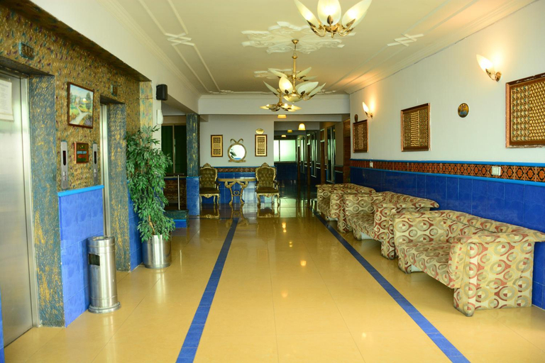 Public Area 2, Hotel Move-N-Pick, Rawalpindi