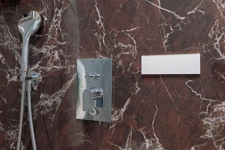 Bathroom 4