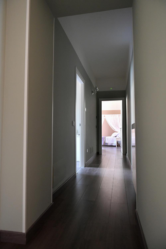 Others 3, B&B A due passi, Caserta