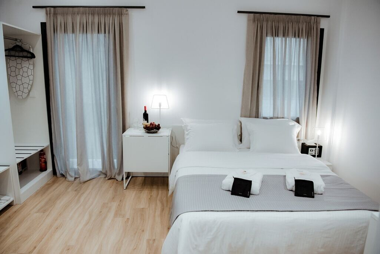 Bedroom 3, Athens Muses Suites, Attica