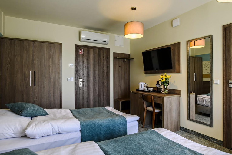 Bedroom 3, Hotel Brzozowka, Busko