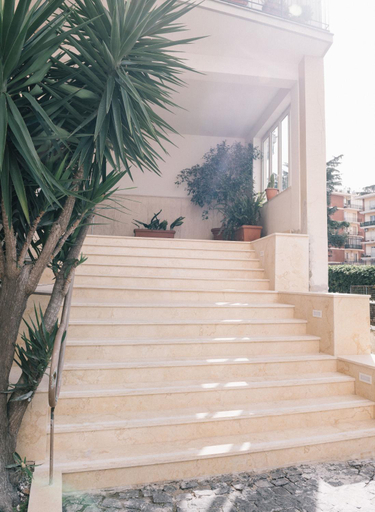 Exterior & Views, Elly's B&B, Napoli