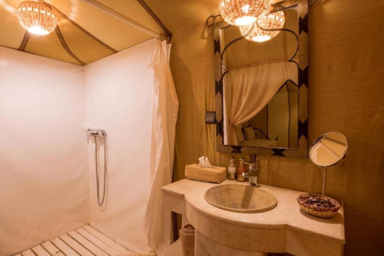 Bathroom 3, Erg Chebbi Camp, Errachidia