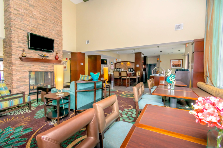 Food & Drinks 3, Staybridge Suites HOUSTON IAH - BELTWAY 8, Houston