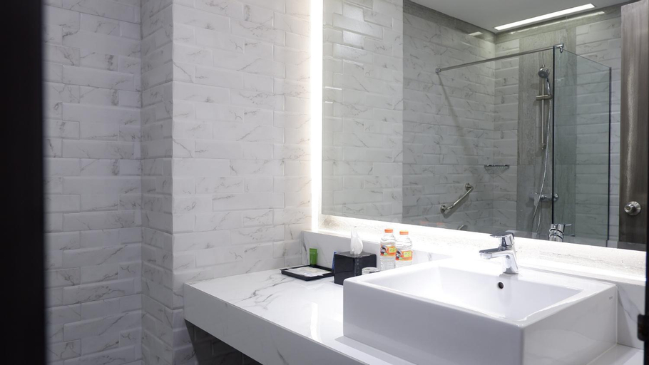 Bathroom 20