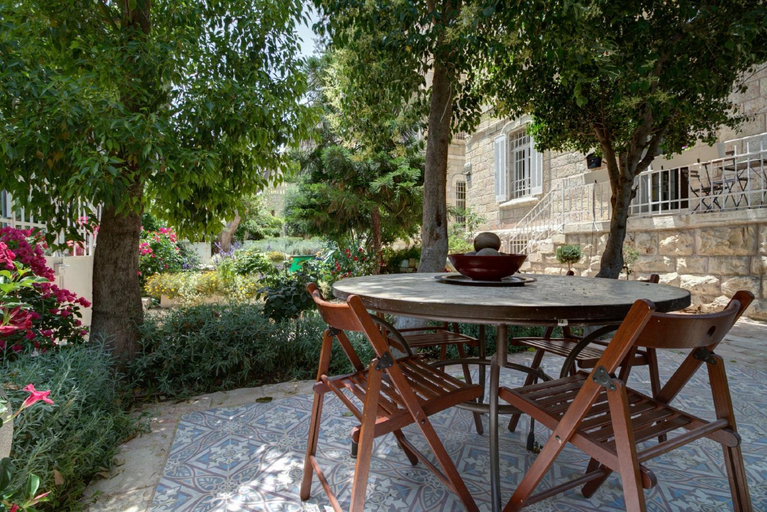 Others 3, Brand New Gem In Talbiyeh