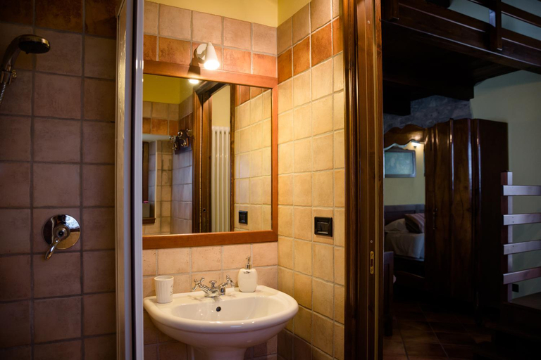 Bathroom 5, Ca' Baetti B&B Antico Borgo, Bergamo